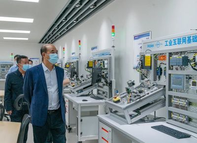 省委教育工委、省教育廳赴神木職業技術學院調研機電化工職業教育工作